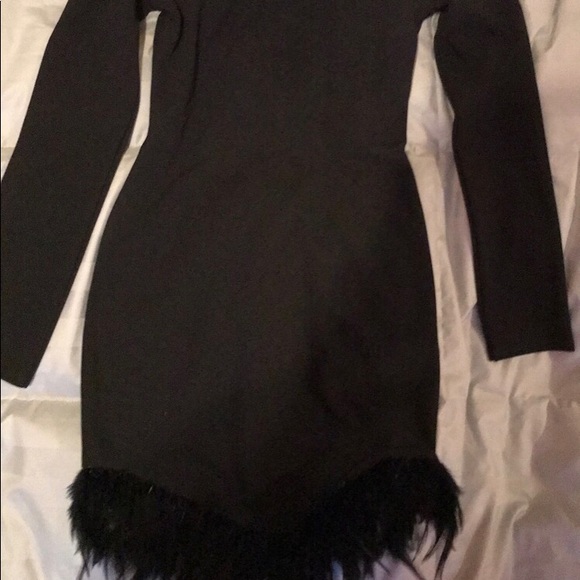 Off the shoulder black fitted dress with feather - Picture 1 of 1